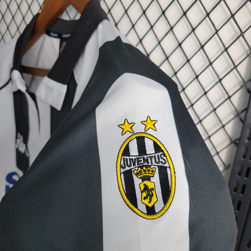 Juventus 1997/98 Home Shirt | Del Piero's Champions League Final