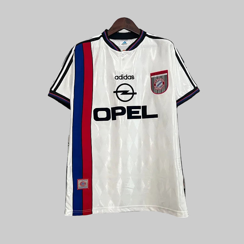 Bayern Munich 1996/98 Away Shirt